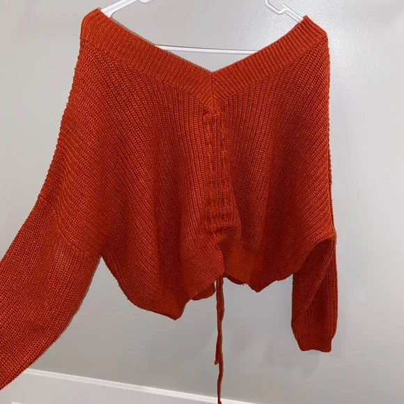 BOGO🌟Adorable Cropped Knit Sweater - Picture 1 of 5